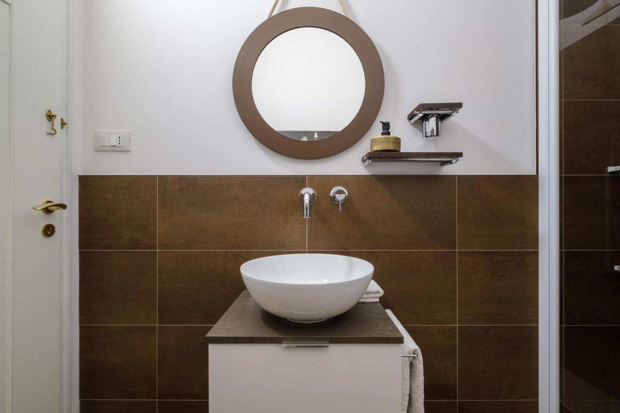Fabula Rooms 3 Suites With Private Bathroom Bologna Eksteriør bilde
