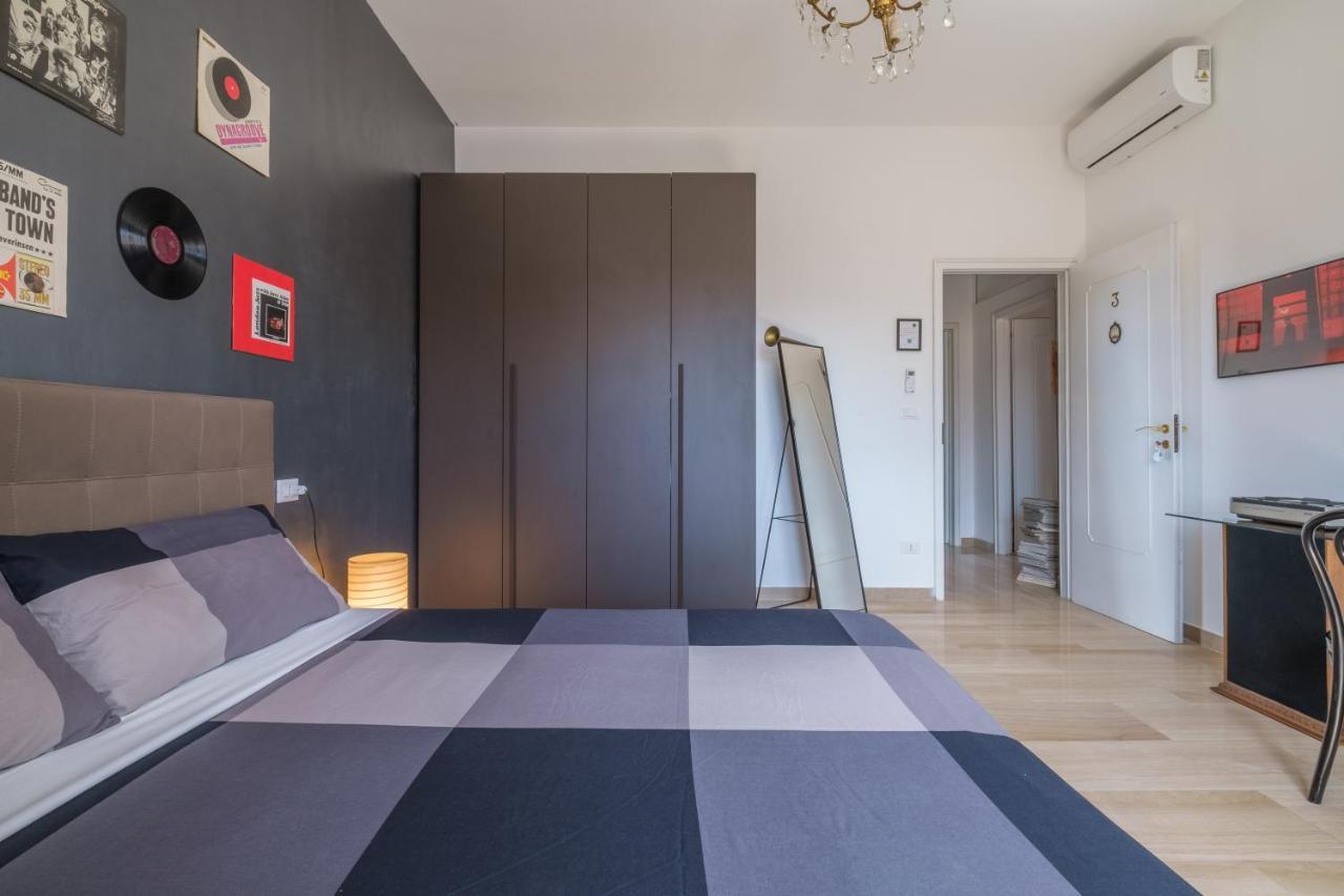 Fabula Rooms 3 Suites With Private Bathroom Bologna Eksteriør bilde